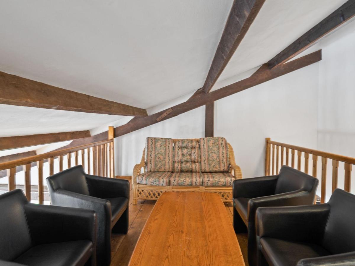 Vakantiehuis Spacious In Limburg Near Forest Sint Antoniusbank